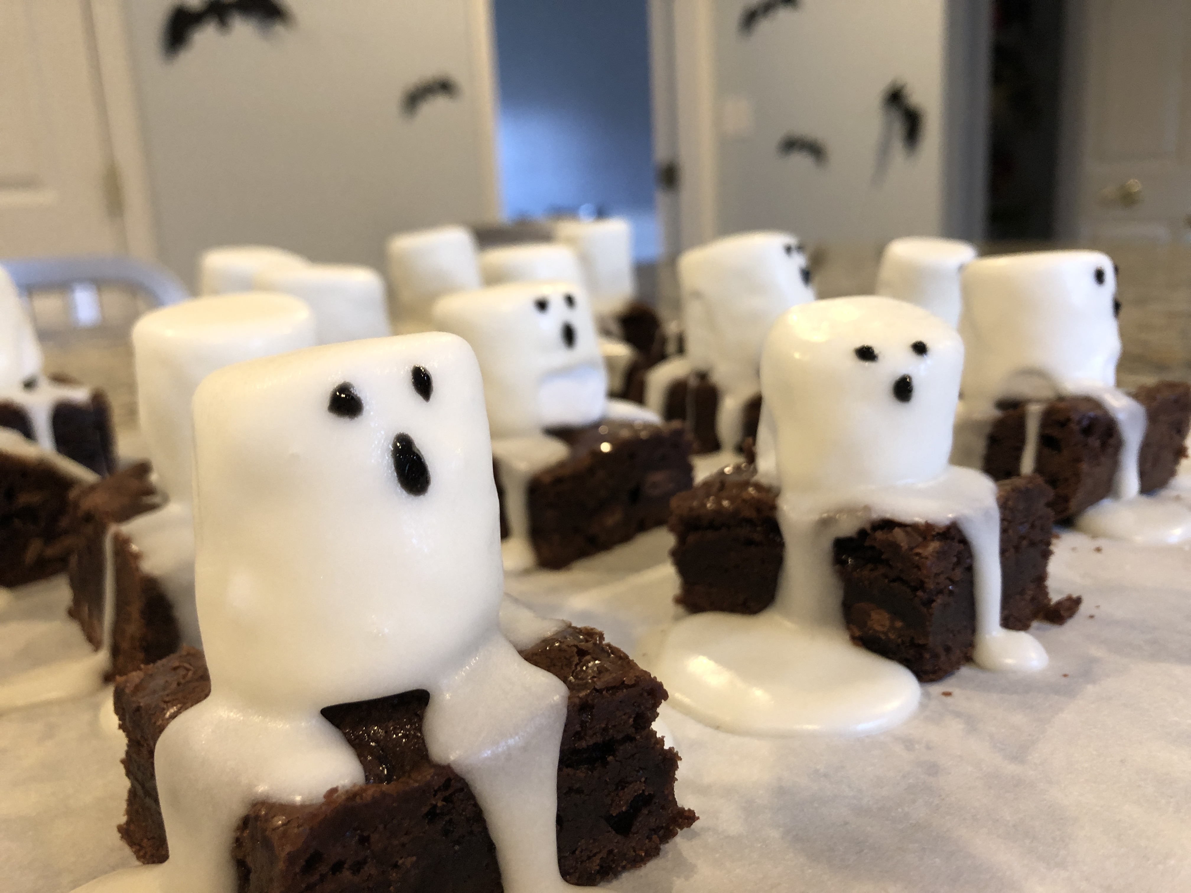 Halloween ghost brownies